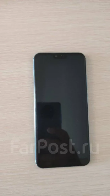 Honor 10. �/�, �������, 3G, 4G LTE, Dual-SIM, NFC ����