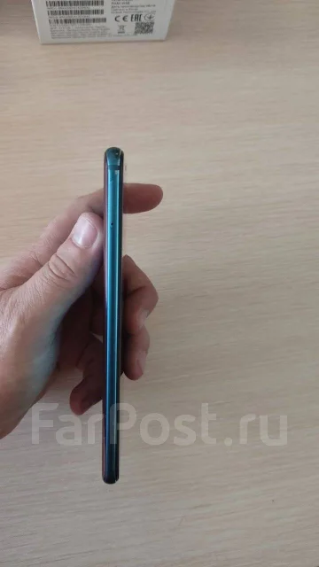 Honor 10. �/�, �������, 3G, 4G LTE, Dual-SIM, NFC ����