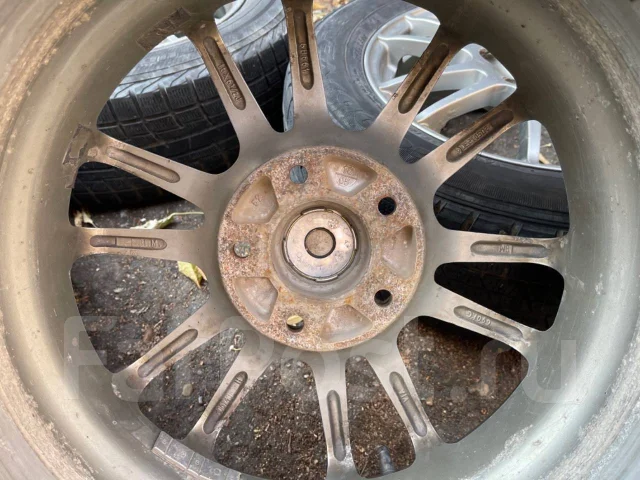 Velox Nirvana. 6.5x16", 5x114.3, ET52 ����