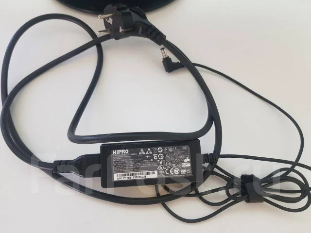 Acer. 22" ����