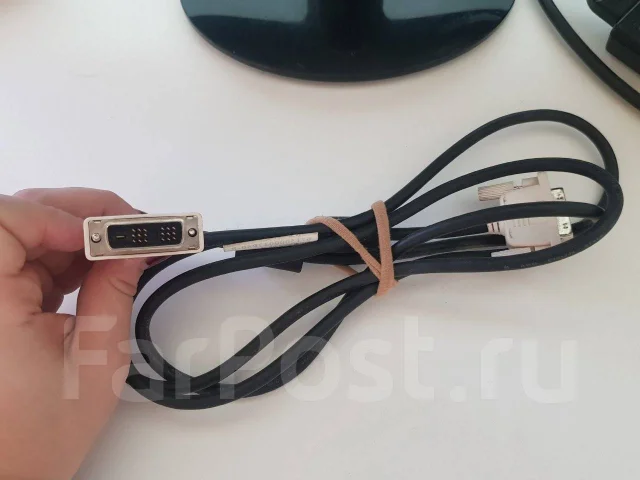 Acer. 22" ����