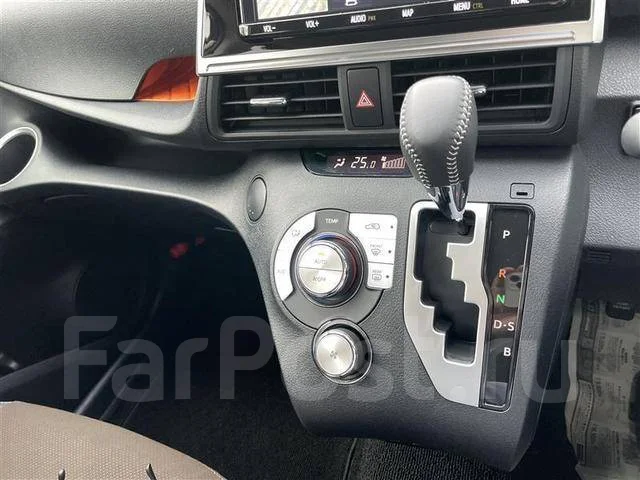 Toyota Sienta. ��������, ��������, 1.5 (103��.�.), ������, �/�. ��� ����� �� ������������ ����