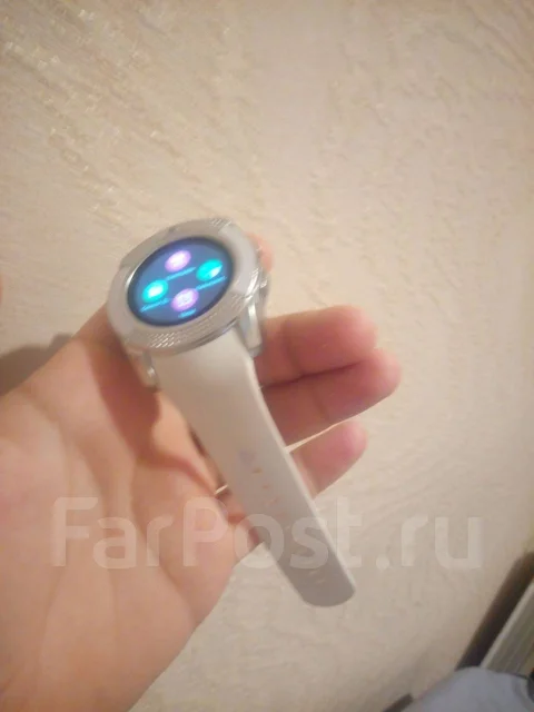 Smart Watch V8. SIM-����� ����