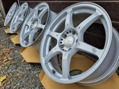 RAYS Volk Racing G2. 8.0x18", 5x120, ET45, �� 72,6���. ����