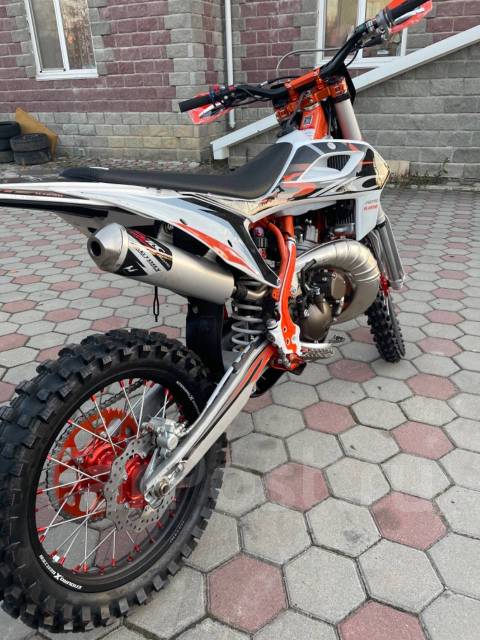 Мотоцикл gr8 t250l (2t) enduro pro (2022 г. Gr8 2022 мотоцикл. Gr8 t300l 2t enduro. Zs175fmm-5. ).