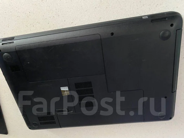 Compaq CQ58. 15.4", WiFi: 1, Bluetooth: 1 ����