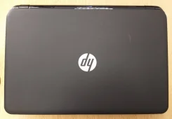 HP 250 G3. 15.6", 2,2����, ��� 4 ��, ���� 500���, WiFi: 1, Bluetooth: 1, ����������� �� 4��. ����