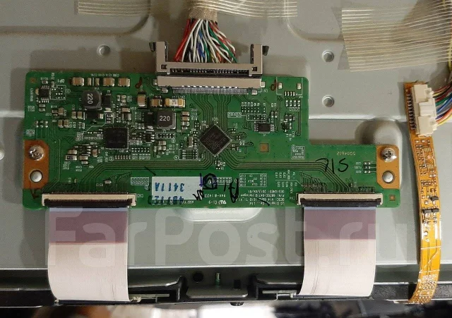 ��������� 47" Philips 47PFT5609/60 �� �������� ����