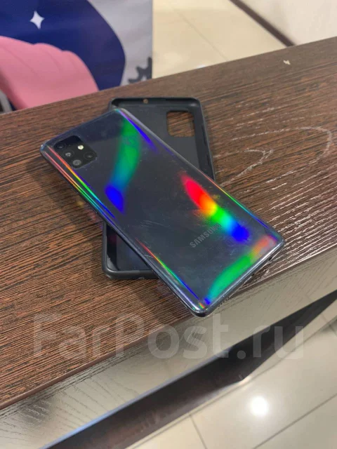 Samsung Galaxy A51. �/�, �����, ������, 3G, 4G LTE, Dual-SIM, NFC ����