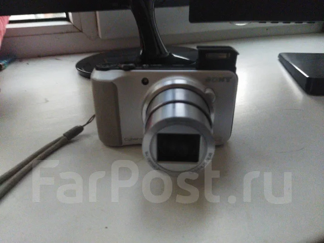 Sony Cyber-shot DSC-HX10V. 15 - 19.9 ��, ���: 14� � ����� ����