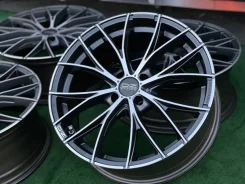 OZ Racing Italia 150. 7.0x17", 4x100, ET37, �� 67,1���. ����