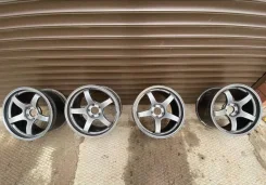 Advan TC3. 9.5x18", 5x114.3, ET45 ����