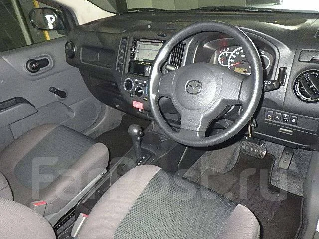 Mazda Familia. ��������, ��������, 1.5 (111��.�.), ������, 20 000����. ��, �/�. ��� ����� �� ������������ ����