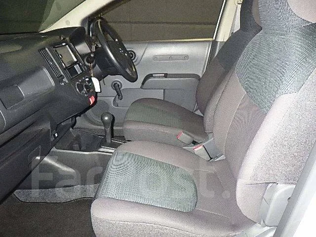 Mazda Familia. ��������, ��������, 1.5 (111��.�.), ������, 20 000����. ��, �/�. ��� ����� �� ������������ ����