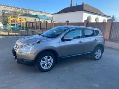 Nissan Dualis. ��������, 4wd, 2.0 (137��.�.), ������, 171 000����. �� ����