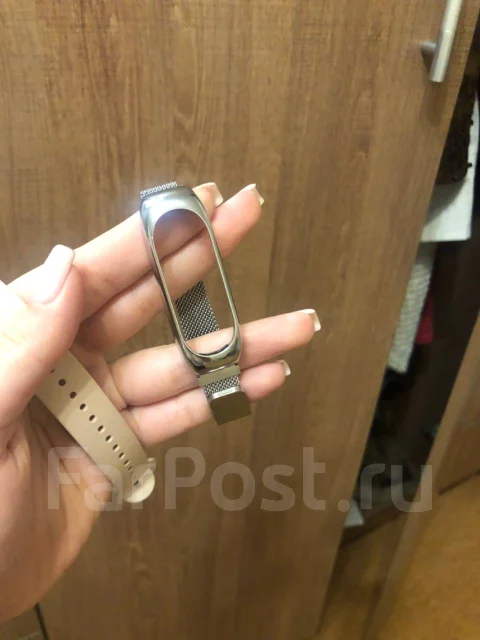 Xiaomi Mi Band 5 ����