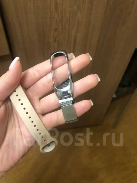 Xiaomi Mi Band 5 ����