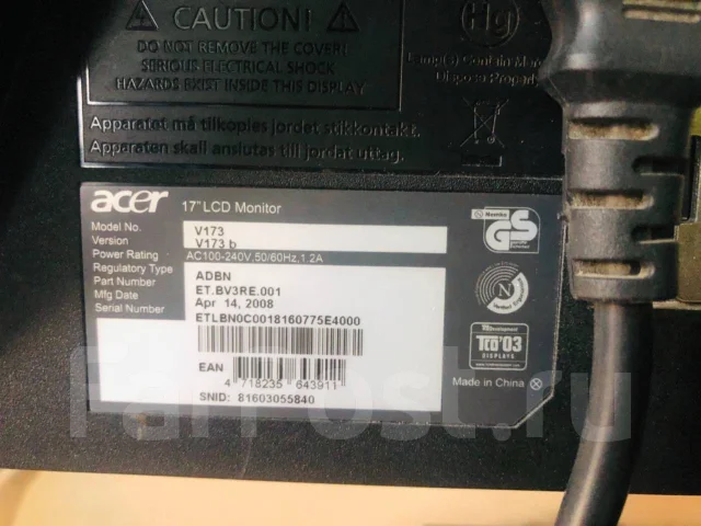 Acer. 17" ����
