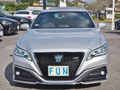 Toyota Crown. ��������, ������, 2.5 (184��.�.), ������, 17 000����. ��, �/�. ��� ����� �� ������������ ����