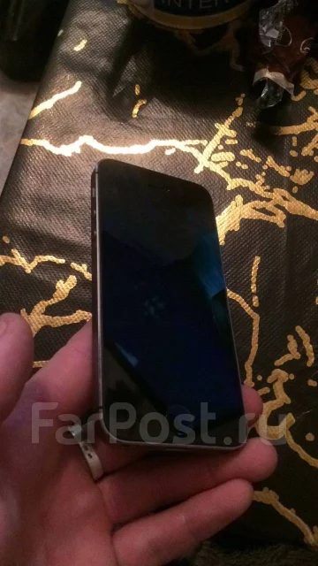 Apple iPhone 5c. �/�, 4G LTE ����