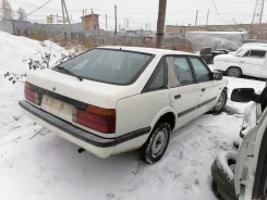 Mazda 626 ����