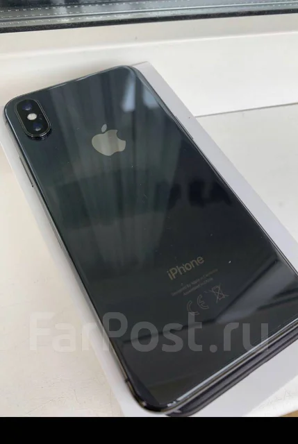 Apple iPhone X. �/�, ������, 3G, 4G LTE, NFC ����