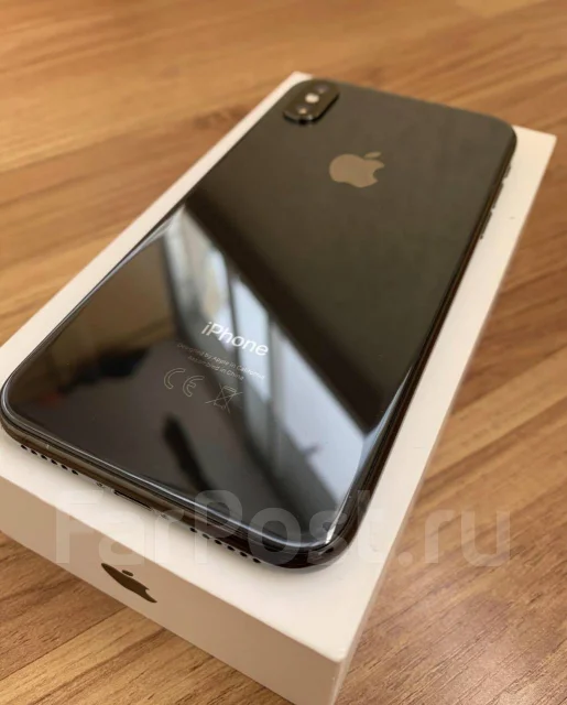 Apple iPhone X. �/�, ������, 3G, 4G LTE, NFC ����
