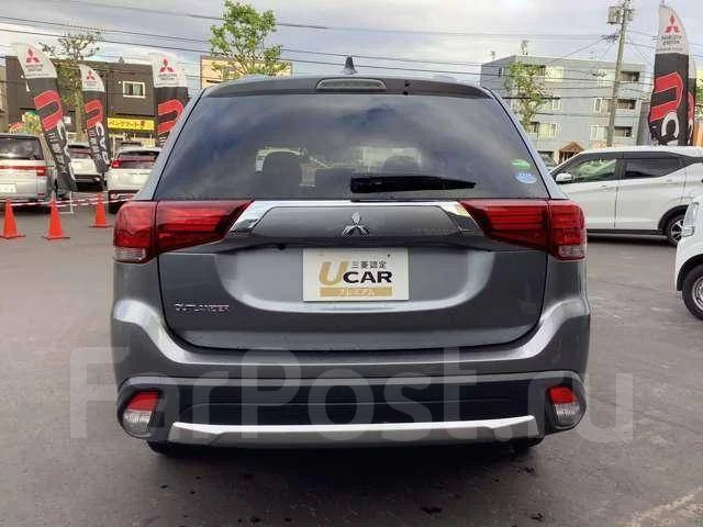 Mitsubishi Outlander. �������, 4wd, 2.4 (169��.�.), ������, 28 000����. ��, �/�. ��� ����� �� ������������ ����