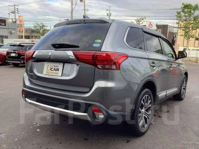 Mitsubishi Outlander. �������, 4wd, 2.4 (169��.�.), ������, 28 000����. ��, �/�. ��� ����� �� ������������ ����