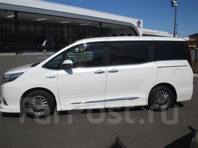 Toyota Esquire. �������, ��������, 1.8 (99��.�.), ������, �/�. ��� ����� �� ������������ ����