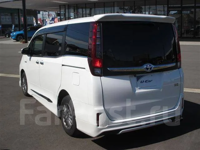 Toyota Esquire. �������, ��������, 1.8 (99��.�.), ������, �/�. ��� ����� �� ������������ ����