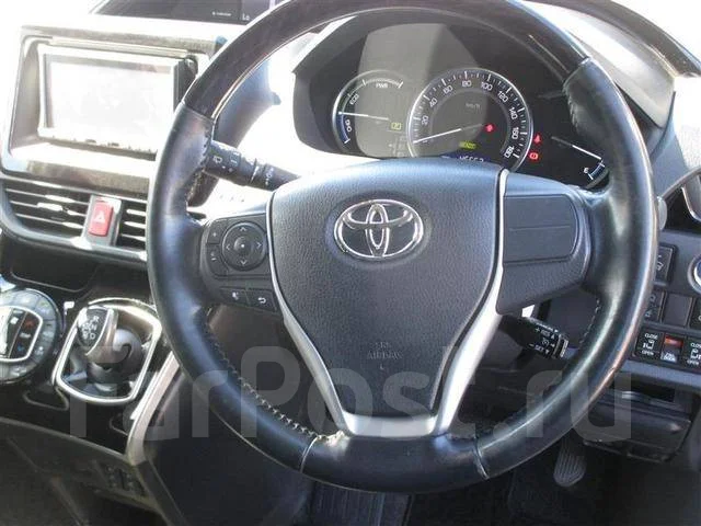 Toyota Esquire. �������, ��������, 1.8 (99��.�.), ������, �/�. ��� ����� �� ������������ ����
