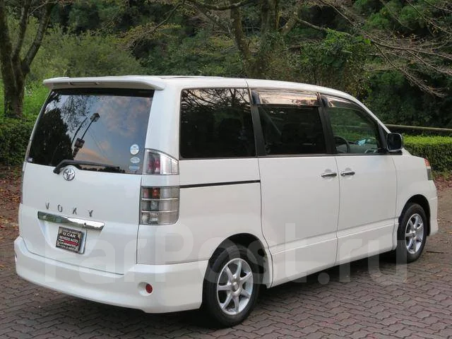 Toyota Voxy. �������, 4wd, 2.0 (152��.�.), ������, 80����. ��, �/�, ��� ���. ��� ����� �� ������������ ����