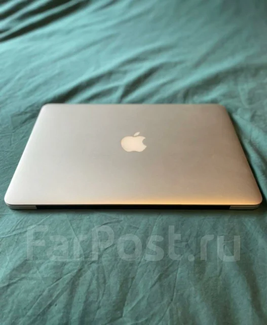 Apple MacBook Pro 13 2015 Early. 13.3", 2,7����, ��� 8 ��, ���� 256���, WiFi: 1, Bluetooth: 1 ����
