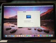 Apple MacBook Pro 13 2015 Early. 13.3", 2,7����, ��� 8 ��, ���� 256���, WiFi: 1, Bluetooth: 1 ����