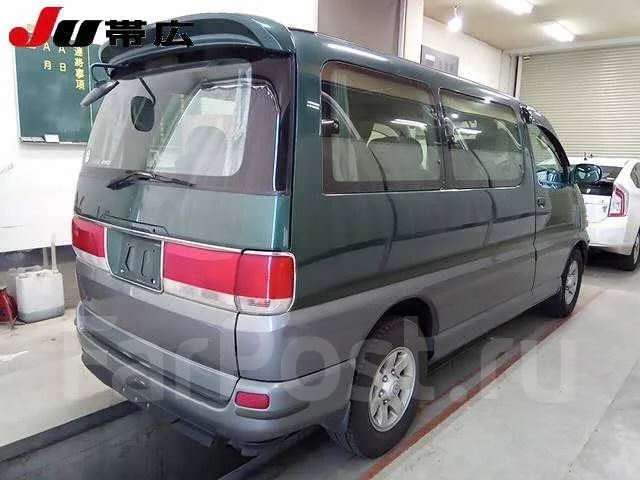 Toyota Hiace Regius. �������, 4wd, 3.0 (130��.�.), ������, 84 000����. ��, �/�, ��� ���. ��� ����� �� ������������ ����