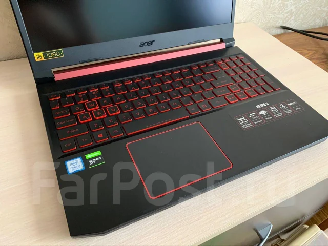 Acer Nitro 5. 15.6", ��� 8 ��, ���� 256���, WiFi: 1, Bluetooth: 1, ����������� �� 4��. ����