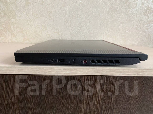 Acer Nitro 5. 15.6", ��� 8 ��, ���� 256���, WiFi: 1, Bluetooth: 1, ����������� �� 4��. ����
