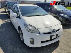 Toyota Prius. ZVW305168825 ����