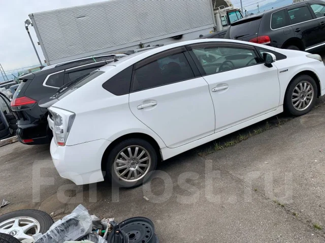 Toyota Prius. ZVW305168825 ����