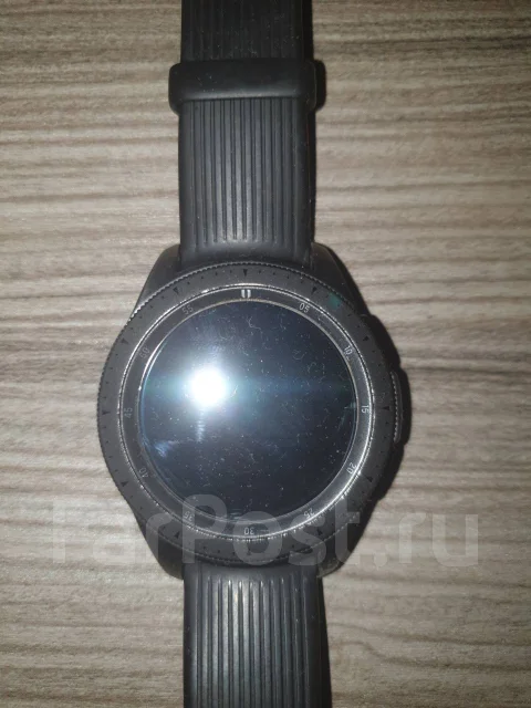 Samsung Galaxy Watch. NFC, IP68 ����