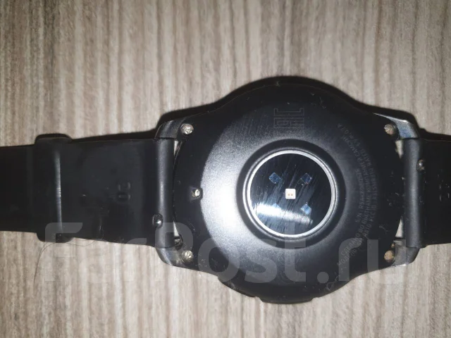Samsung Galaxy Watch. NFC, IP68 ����