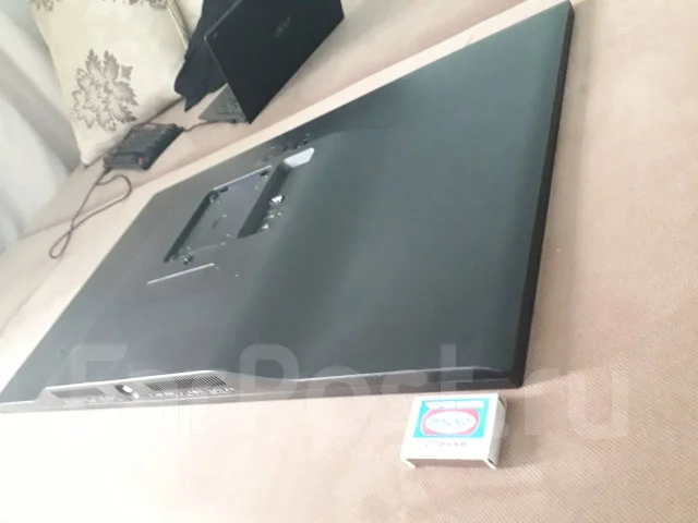 LG. 31.5" ����