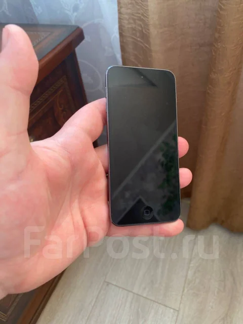 Apple iPod. ����