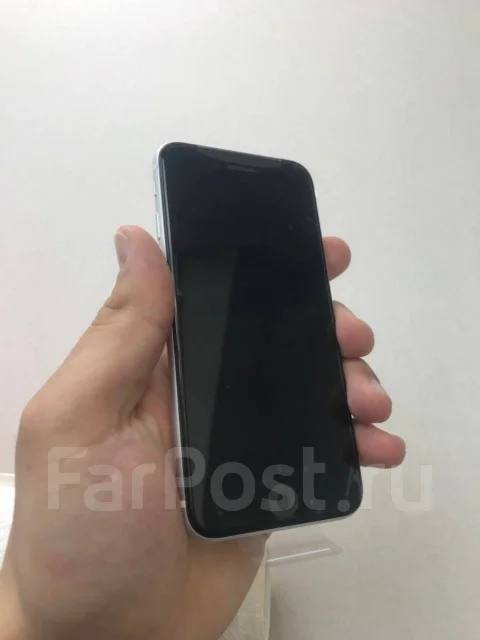Apple iPhone SE 2020. �/�, �����, 3G, 4G LTE, ����������, ���������, NFC ����