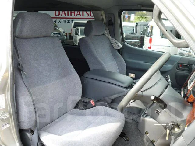 Toyota Hiace. �������, ������, 3.0 (130��.�.), ������, 60 000����. ��, �/�, ��� ���. ��� ����� �� ������������ ����