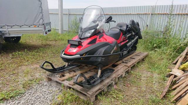 РЎРЅРµРіРѕС…РѕРґ Ski Doo Skandic SWT 900 Ace