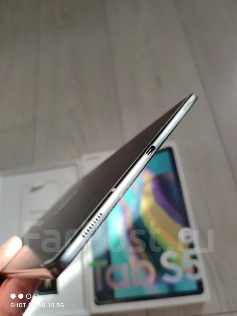 Samsung Galaxy Tab S5e ����