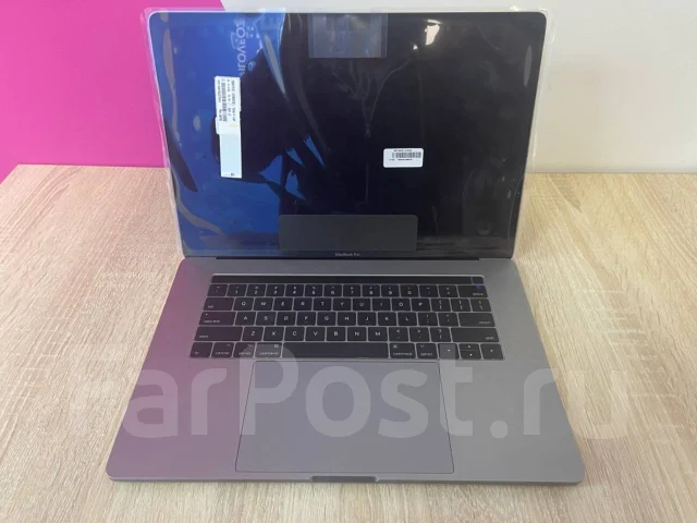 Apple MacBook Pro 15 2017 Mid. 15.4", 3,1����, ��� 16 ��, ���� 1 000���, WiFi: 1, Bluetooth: 1, ����������� �� 10��. ����