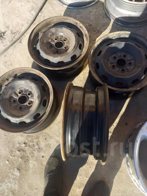 4 Racing. 4.5x14", 5x100, ET-88, �� 57,1���. ����